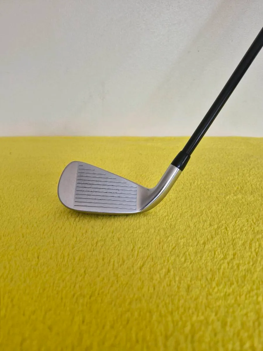 Titleist u505 Driving Iron - Image 3