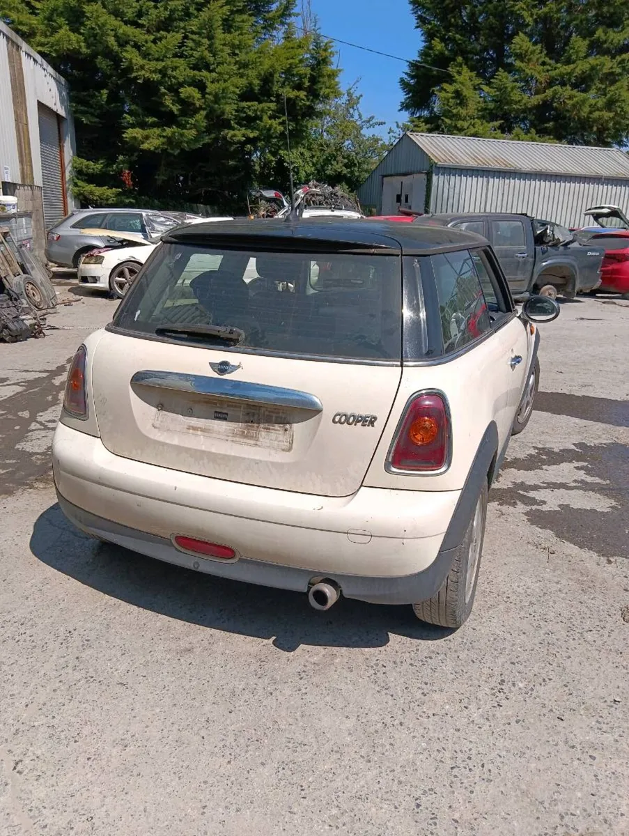 Breaking mini cooper 2008 petrol - Image 4