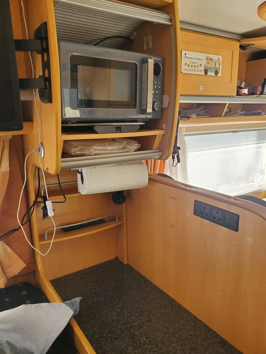 2005 detleffs globetrotter cvrt 6/27 - Image 3