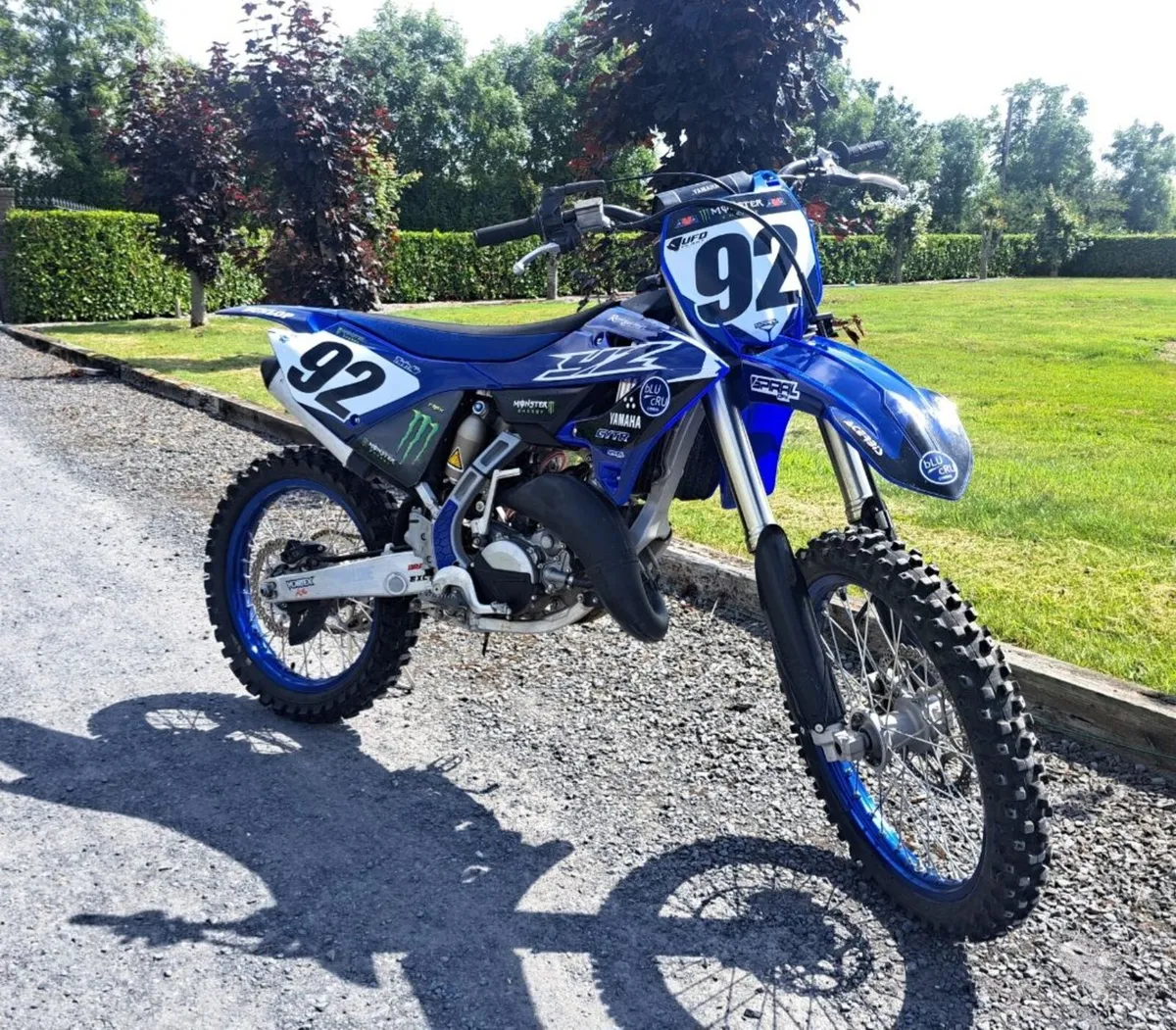 Yamaha YZ 125 - Image 1