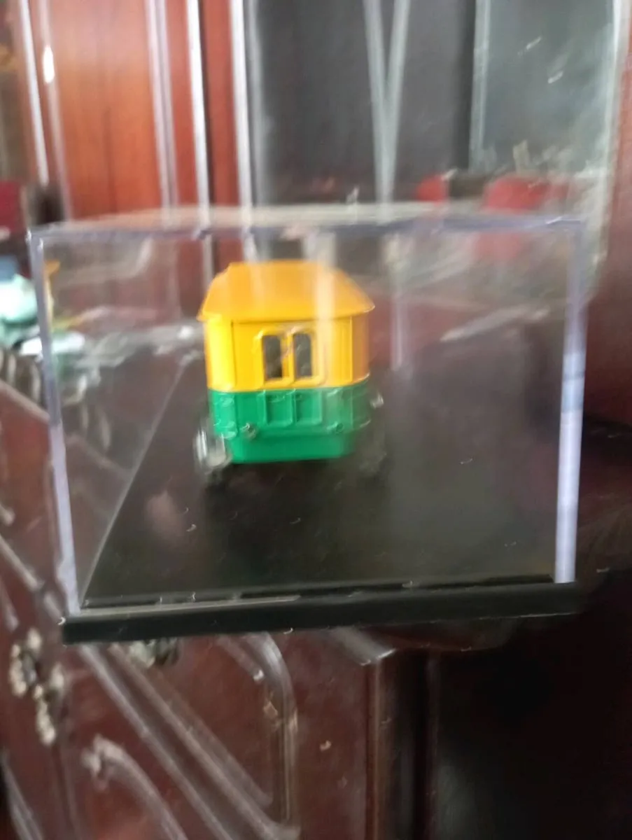 ZISS GERMANY 1-43 SCALE DIE-CAST MODLE 1923 BUS. - Image 2