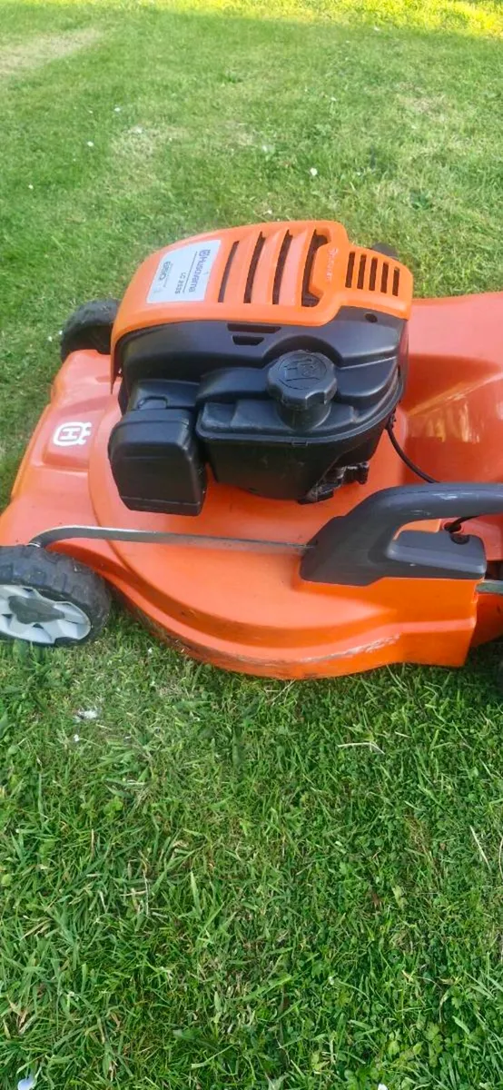Husqvarna mower lc253s - Image 1