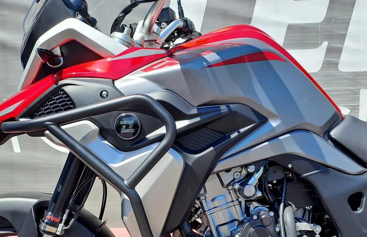 KOVE 500-X Motorcycle 2025 - Image 2