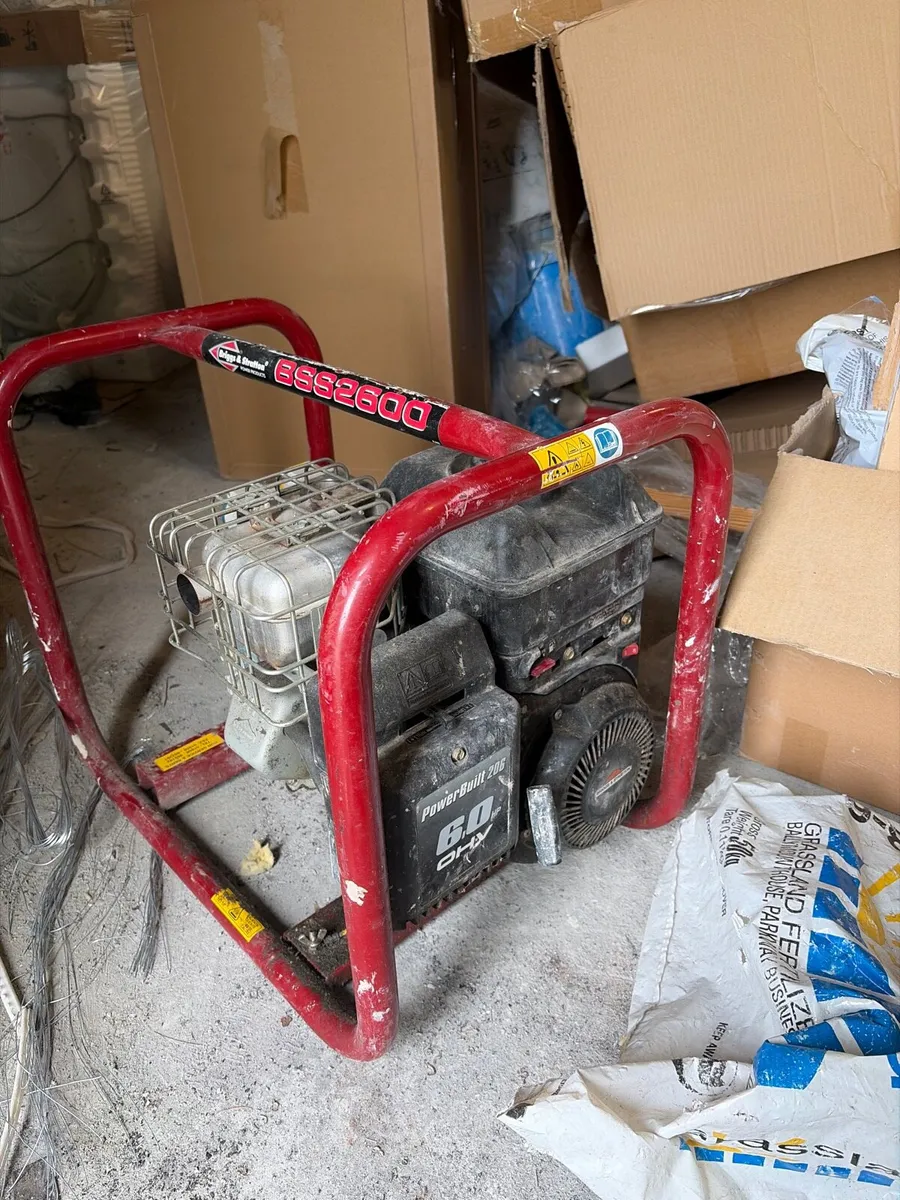 Briggs and Stratton Generator - Image 2