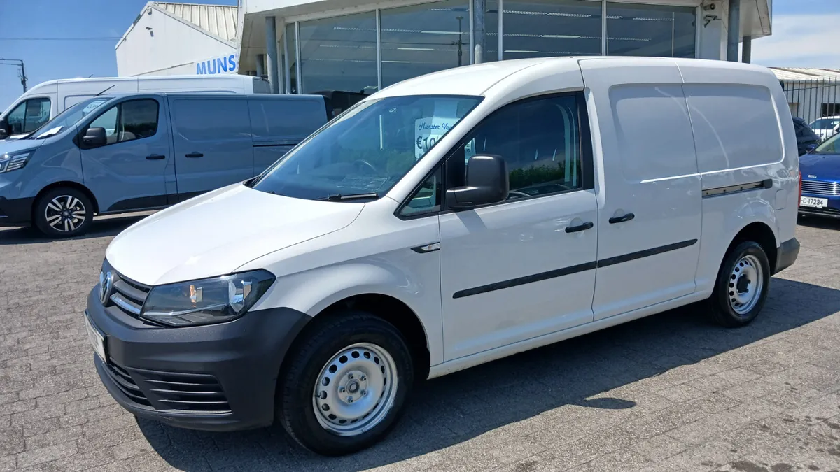 192 VW CADDY MAXI 1 OWNER LIGHT USE - Image 1