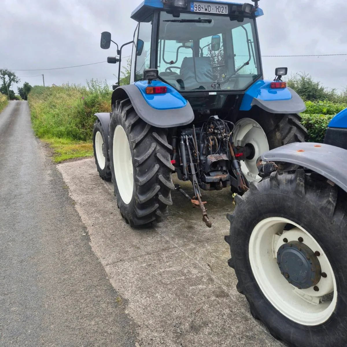 Tractor - Image 3