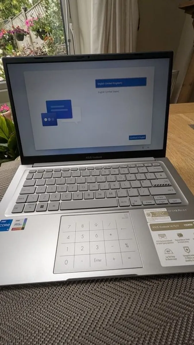 Asus Vivobook - Image 1