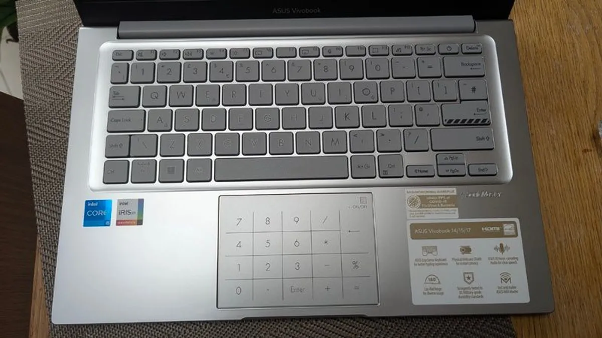Asus Vivobook - Image 3
