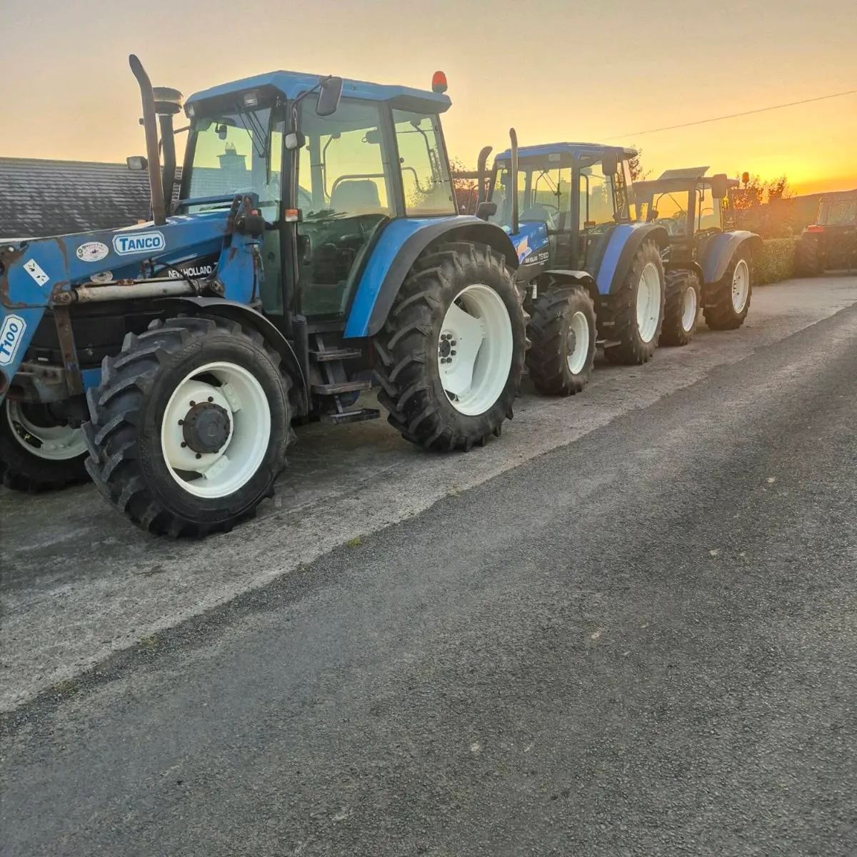Tractor - Image 2