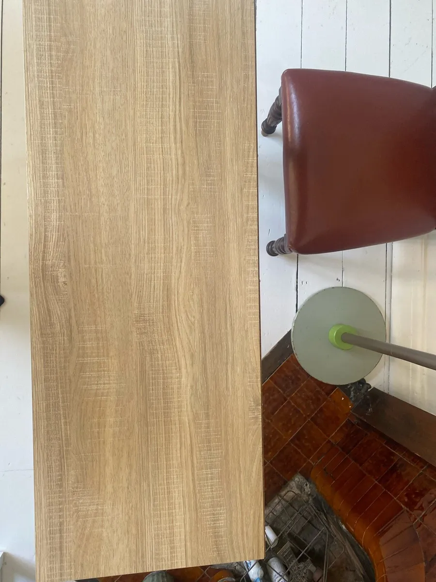 Desk - Image 4