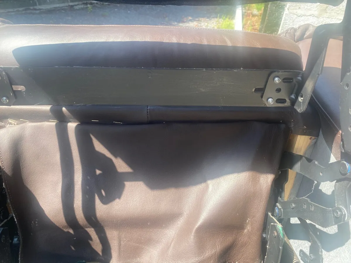 Brown Leather recliner( not electric ) - Image 4