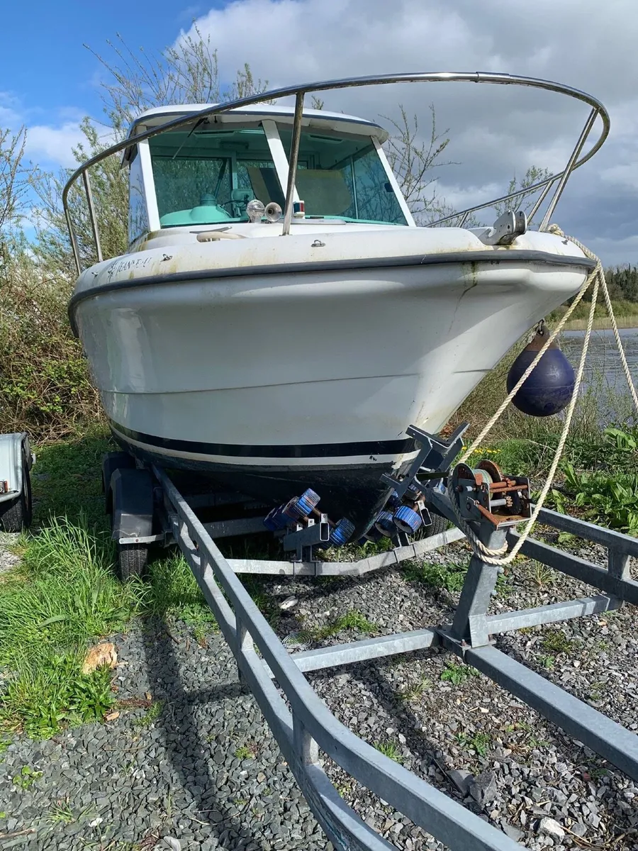 Jeanneau Merry Fisher 635 Cruising & Fishing Boat - Image 3