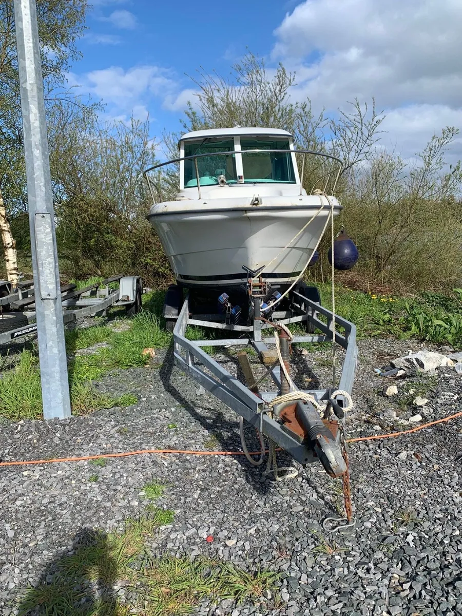 Jeanneau Merry Fisher 635 Cruising & Fishing Boat - Image 4