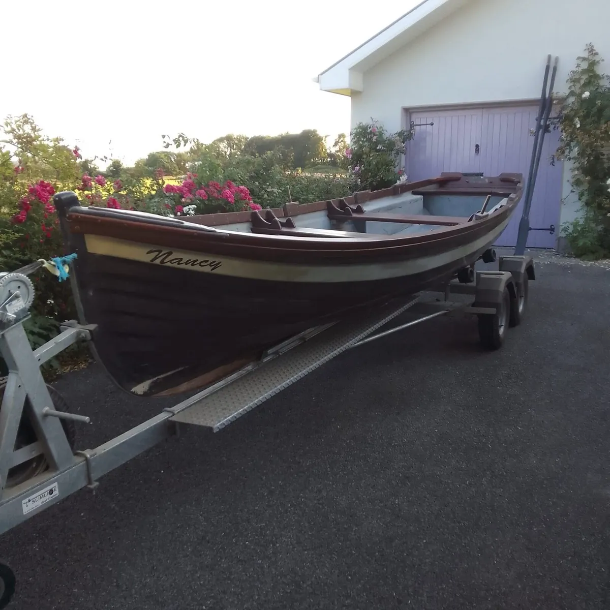 Burke boat - Image 1