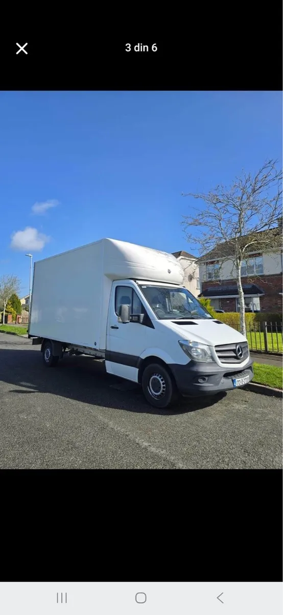 Mercedes  Sprinter Box Van with tail lift for Sale - Image 4