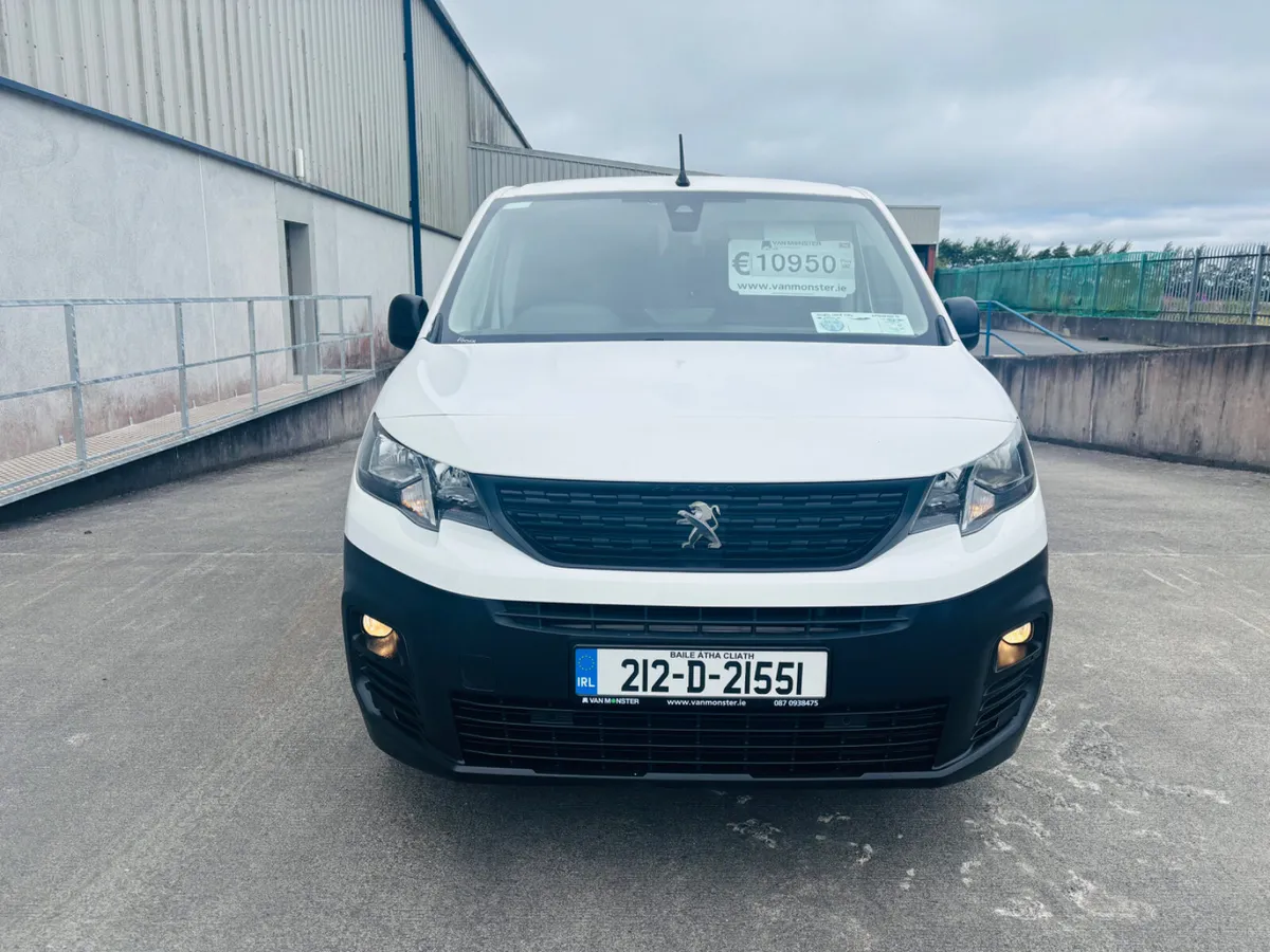 2021 Peugeot Partner 1.5 100bhp PRO €10,950 + VAT - Image 2