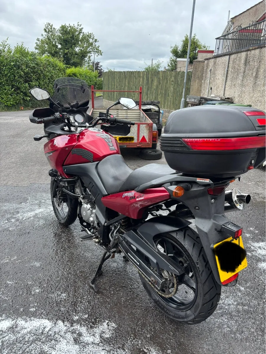 Suzuki V-Strom DL 650, 2008 - Image 2