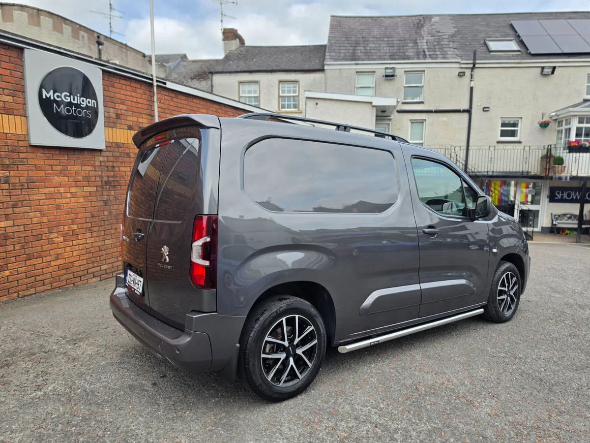 **RESERVED**Peugeot Partner Pro Plus 1.5HDi - Image 3
