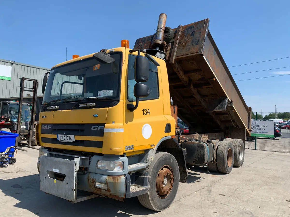 UNRESERVED 2007 DAF CF 75.310 6X4 TIPPER FOR AUCT - Image 1