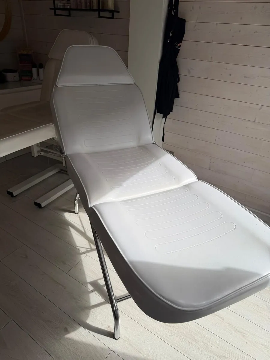 Treatment / Beauty Bed For Sale - Image 1