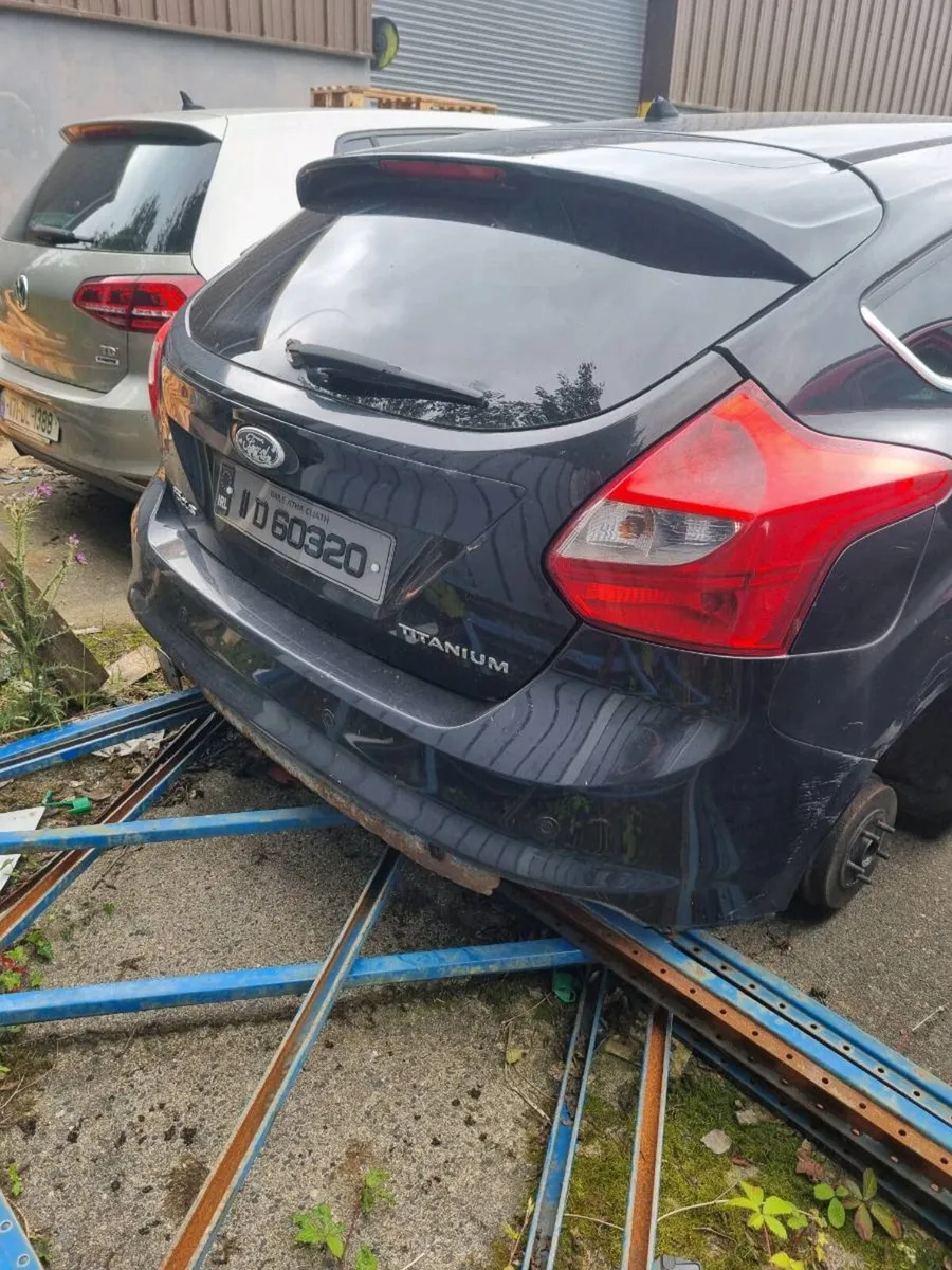 11 Ford Focus - Image 3