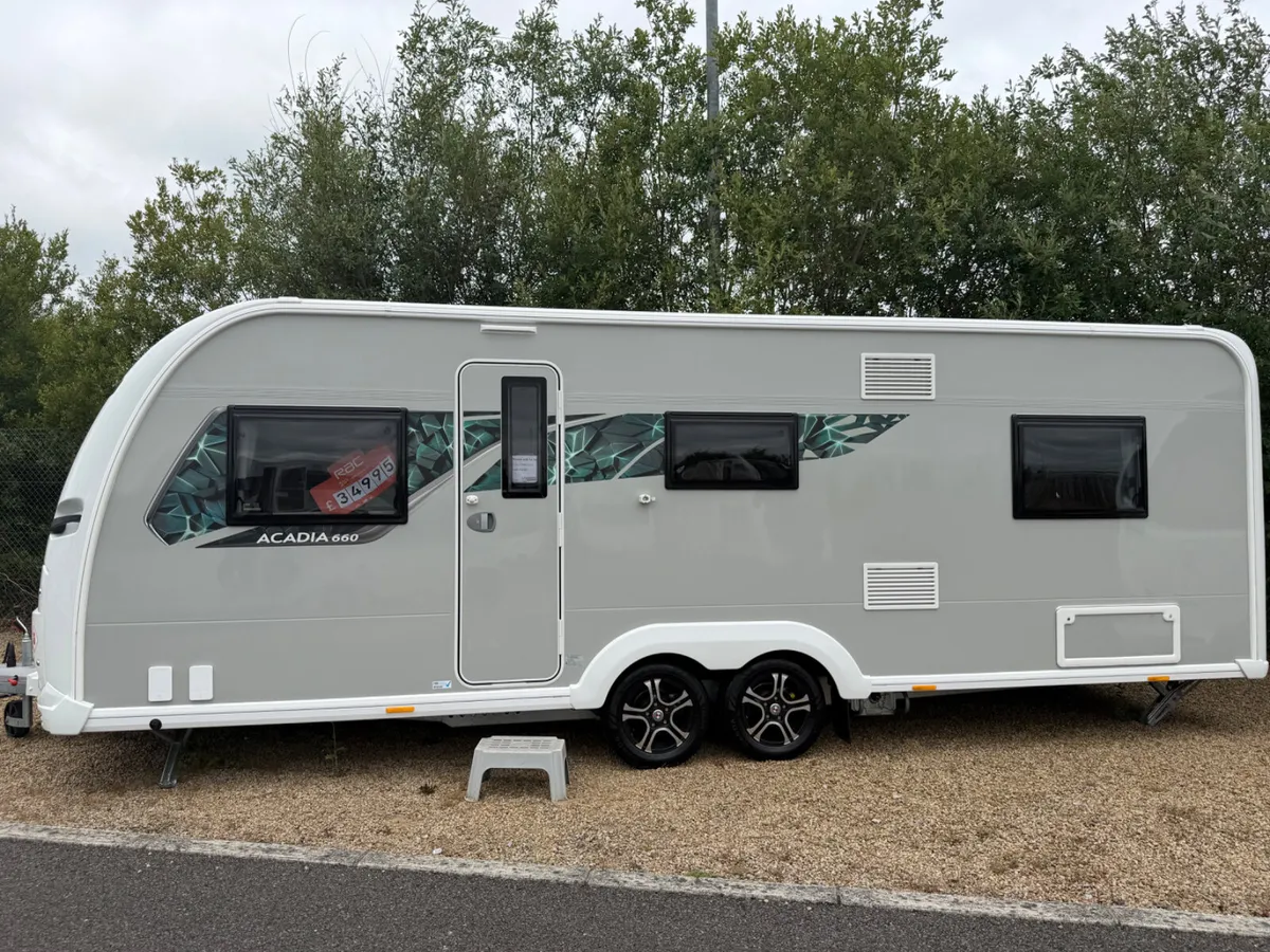 2026 COACMAN ACADIA 660 XTRA 5/6 BERTH CARAVAN - Image 3