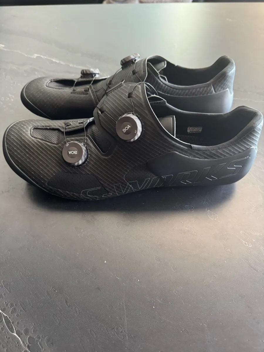 Specialized Sworks Ares 2 shoes with bag - Image 1