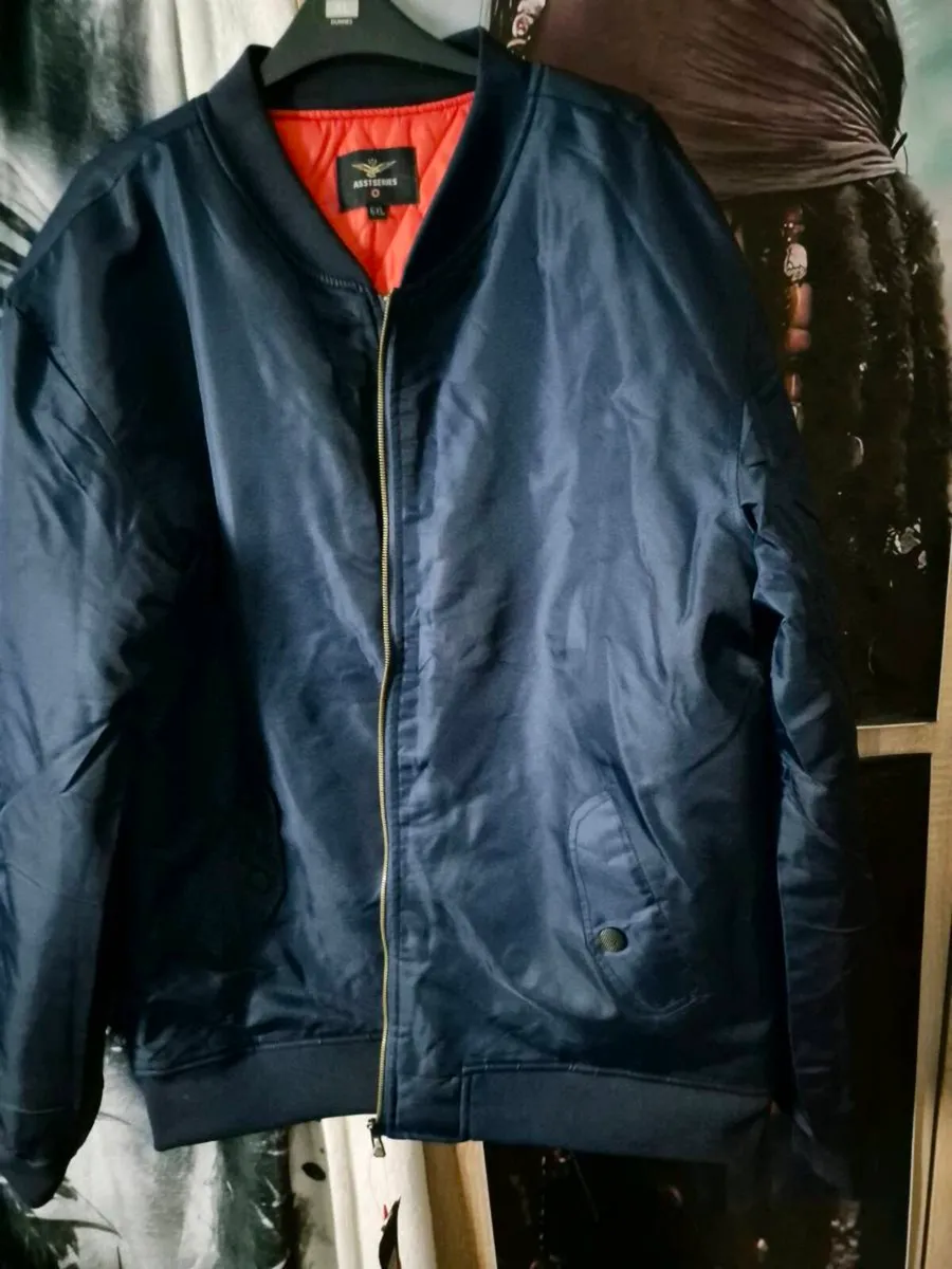 BOMBER JACKET - Image 2