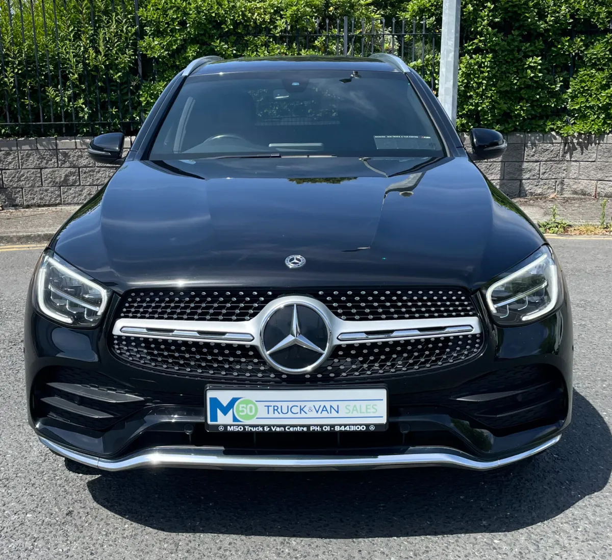 2020  GLC 220 AMG Line 4Matic 2 Seat Commercial - Image 2