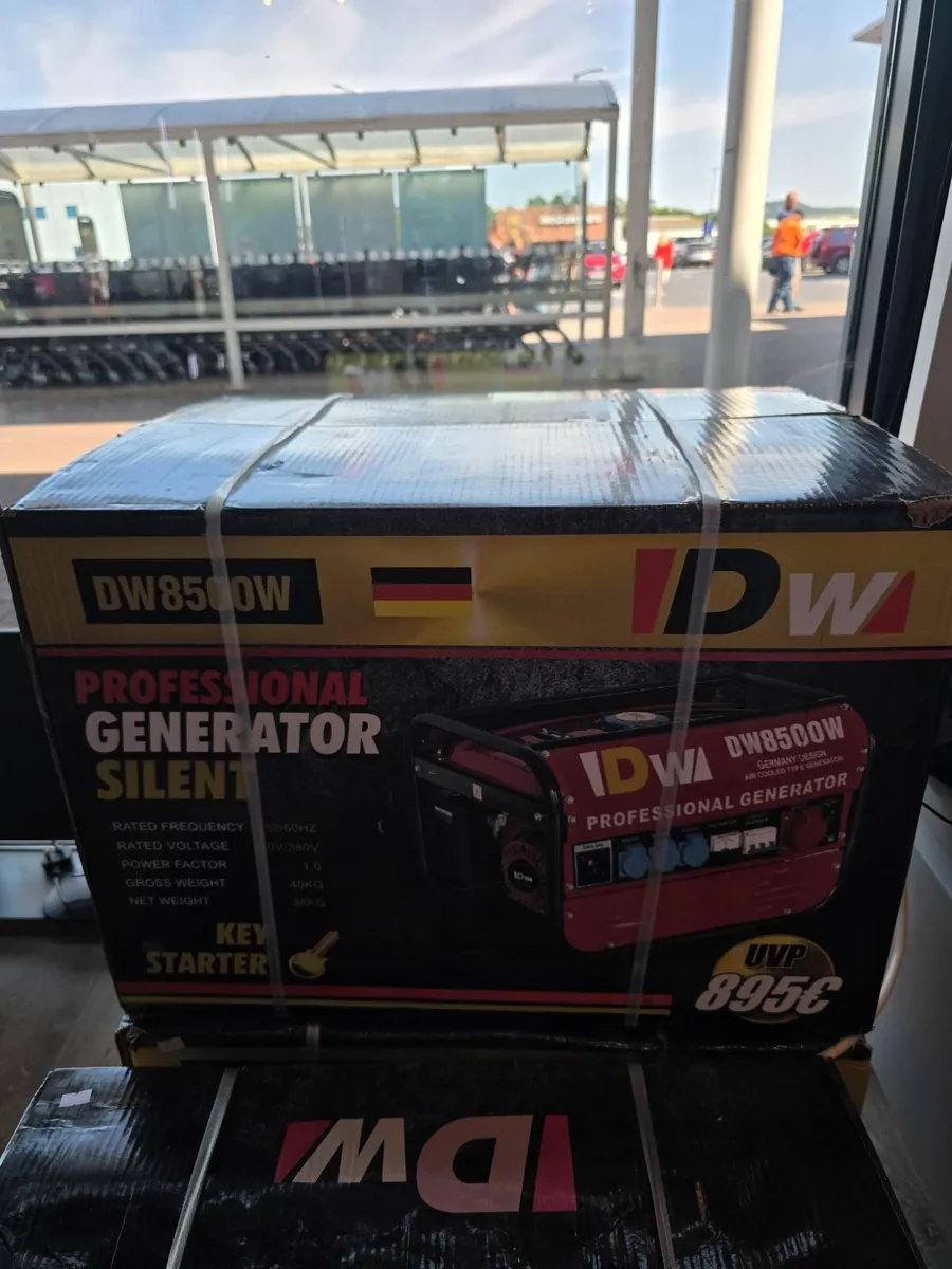 DW DW8500W Professional Silent Generator - Image 2