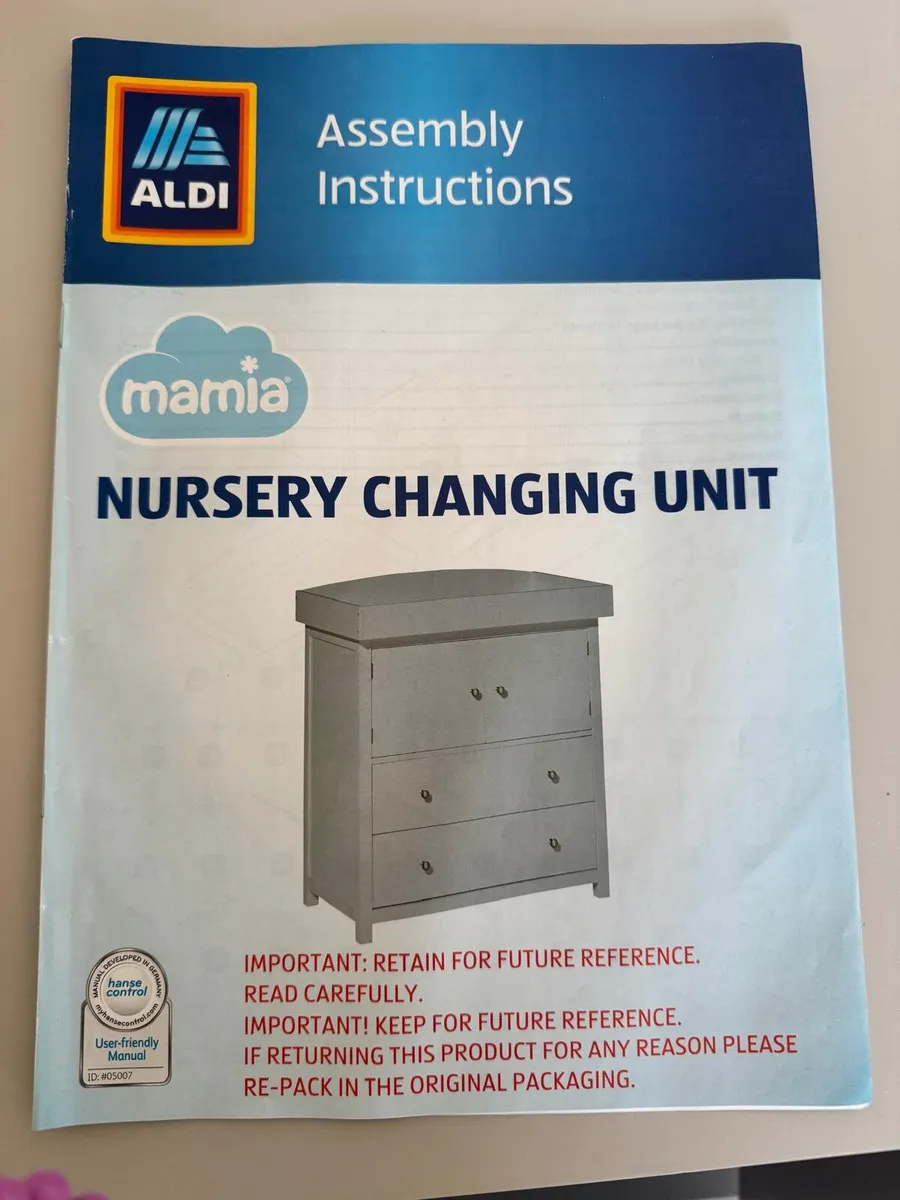 Mamia Grey Baby Changing Unit & Chest of Drawers - Image 3
