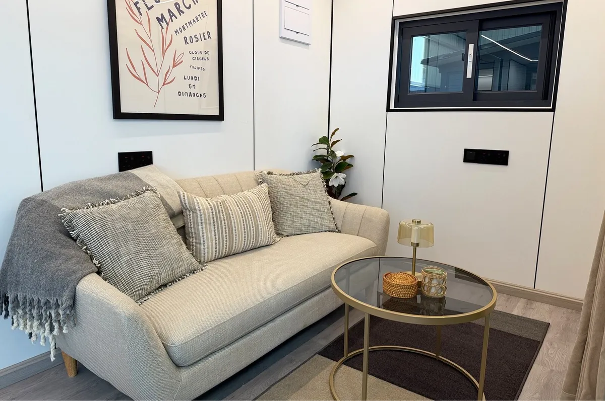 M300 series- Luxury 2 bedroom Modular Home - Image 3