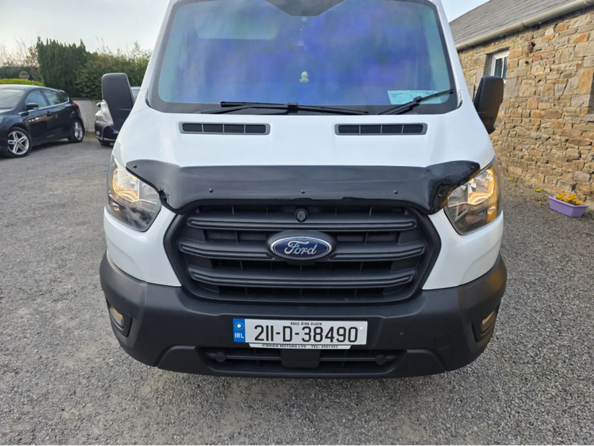 Ford transit mobile tyre van - Image 1