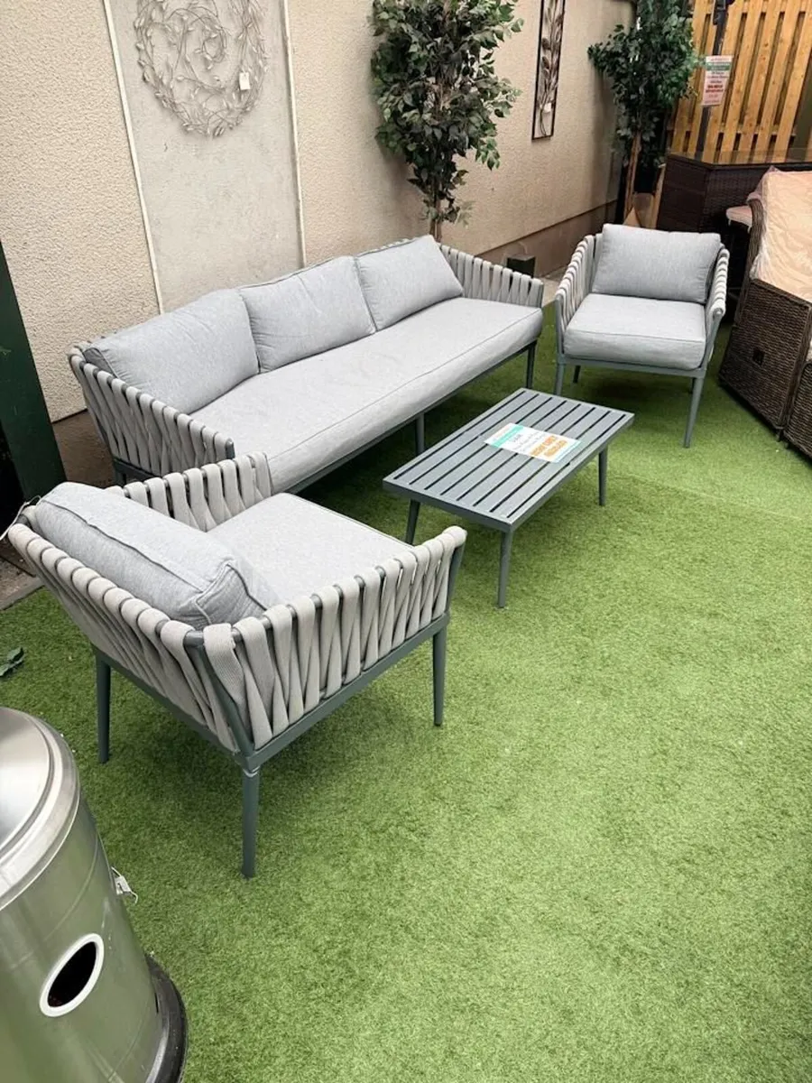 Outdoor Garden Furniture - Image 1