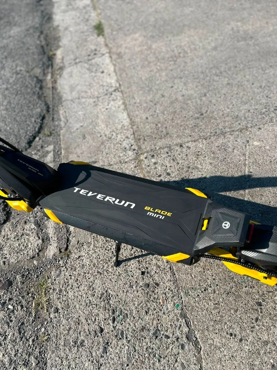 Teverun Blade Mini Pro Electric Scooter - Image 4