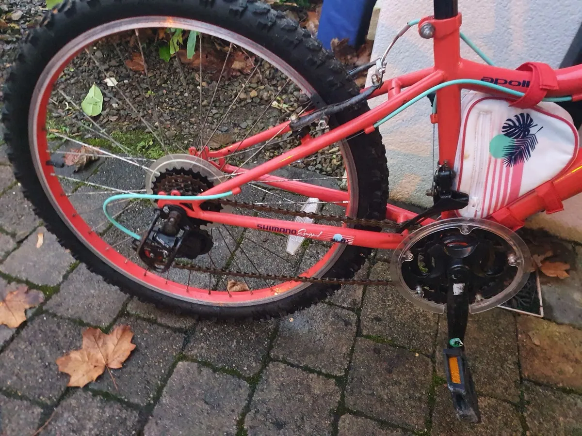 Childs bike - Image 3