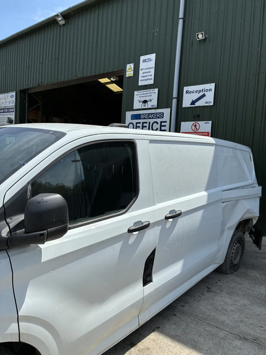 2025 ford transit custom parts breaking - Image 3