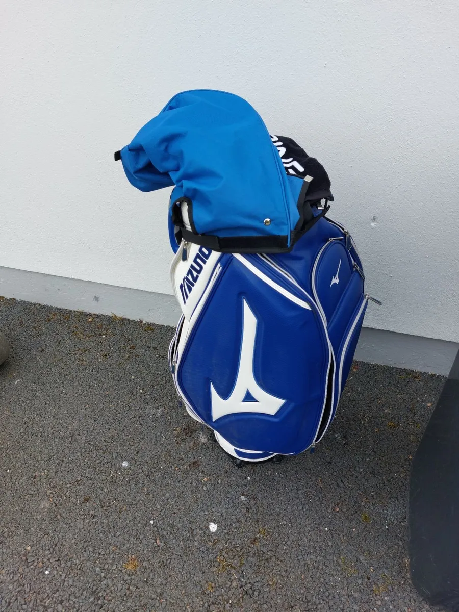 Golf Bag - Image 2
