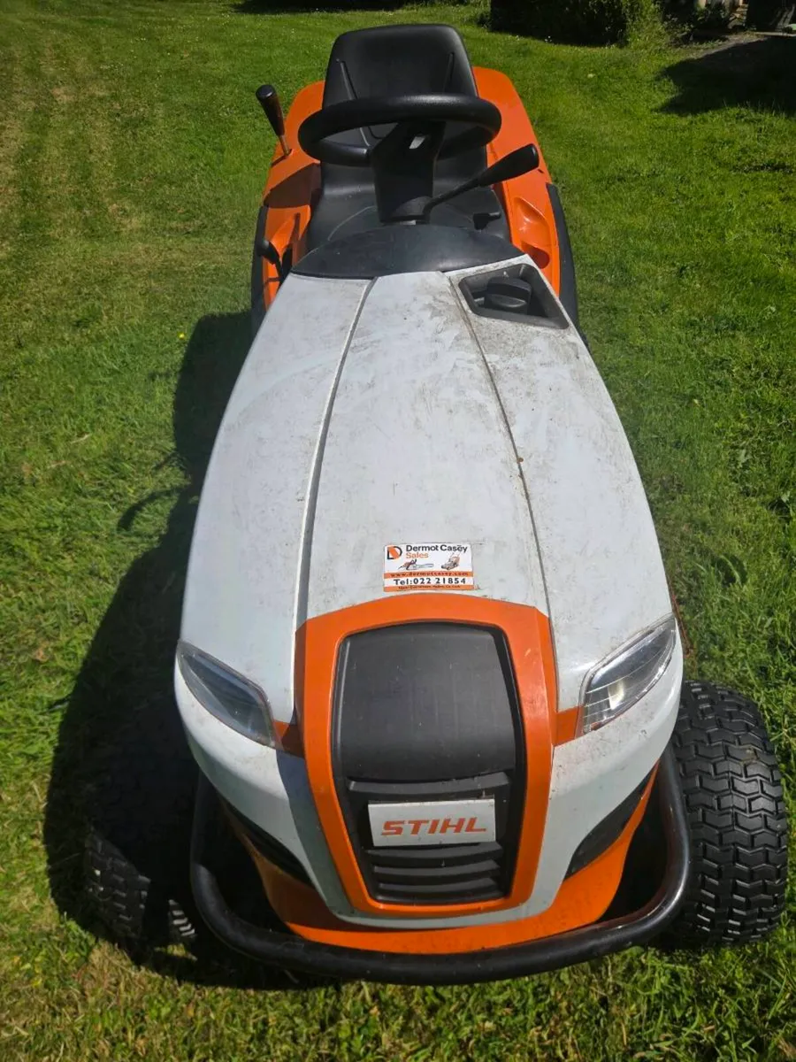 Stihl ride on lawn mower - Image 2