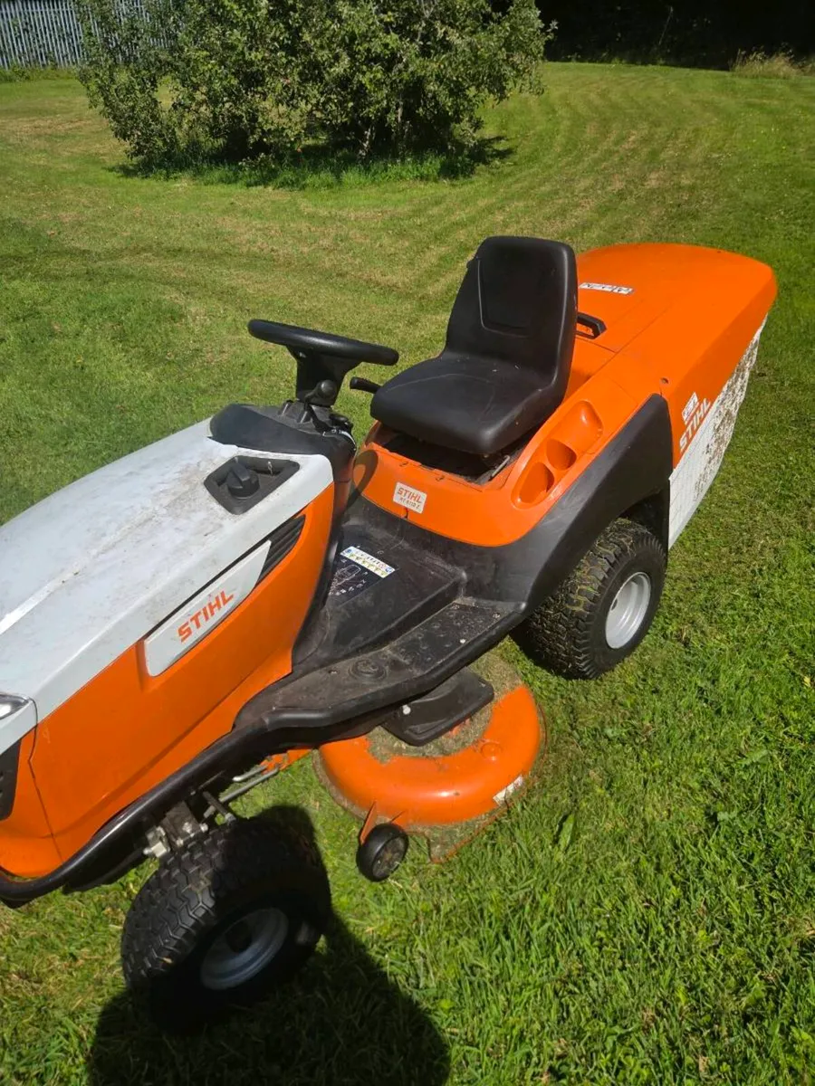 Stihl ride on lawn mower - Image 3