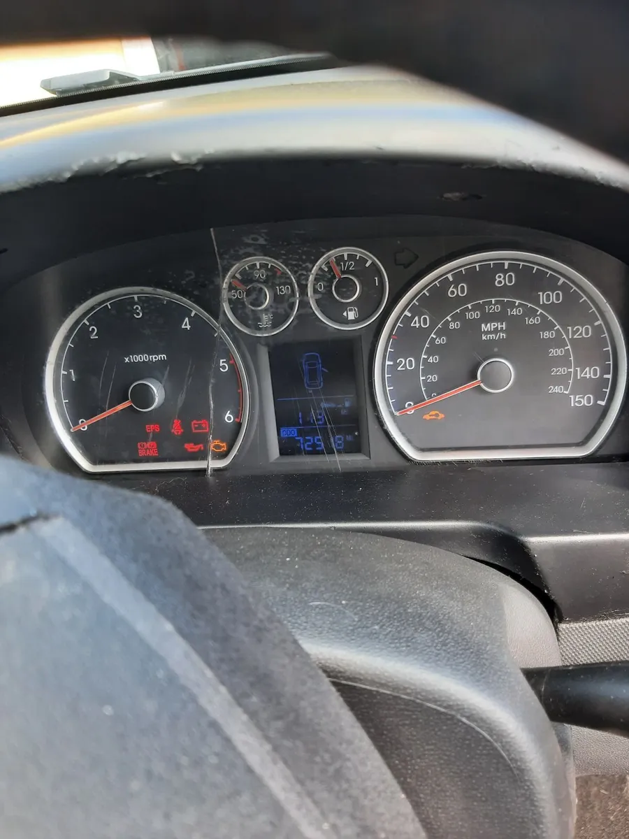 Hyundai i30 2010 - Image 2