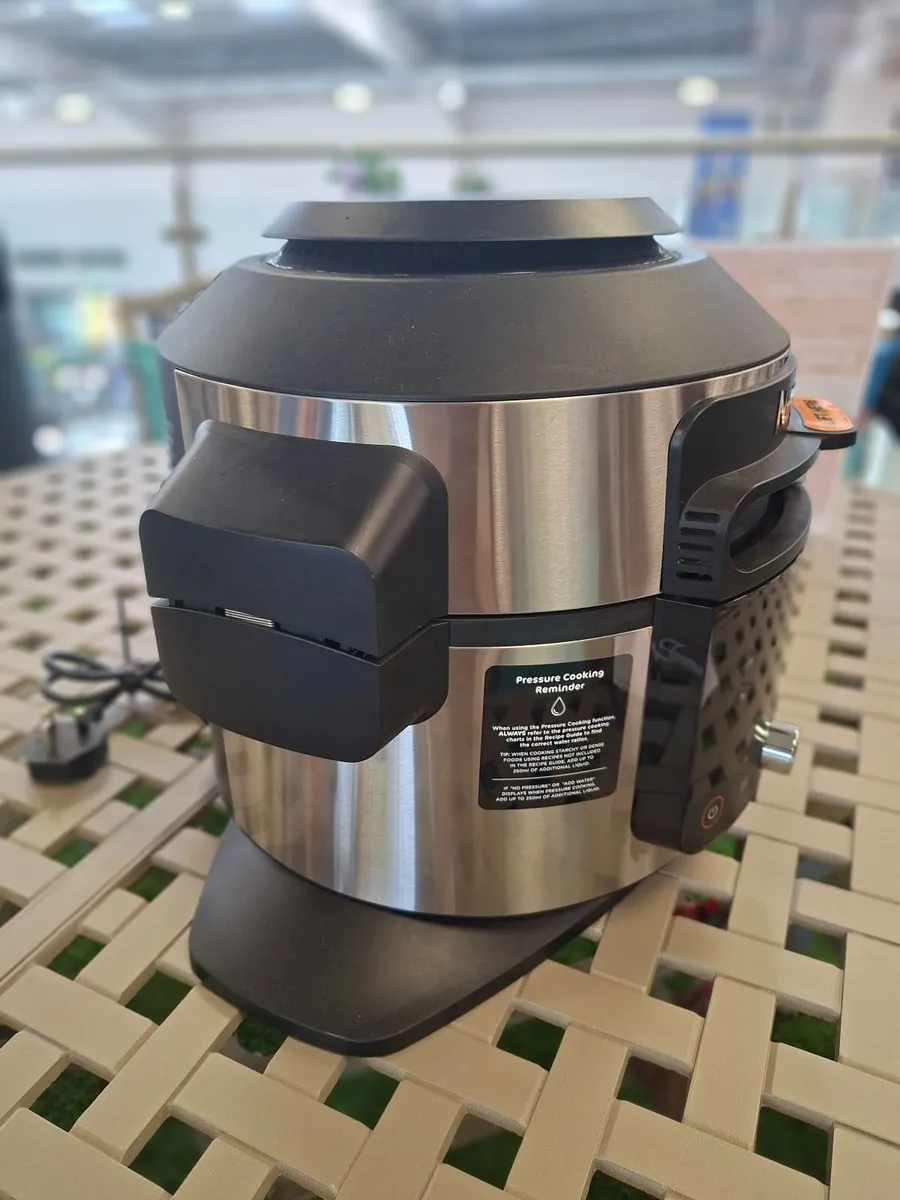NINJA FOODI SMARTLID MULTI-COOKER–EX-DISPLAY €250 - Image 3