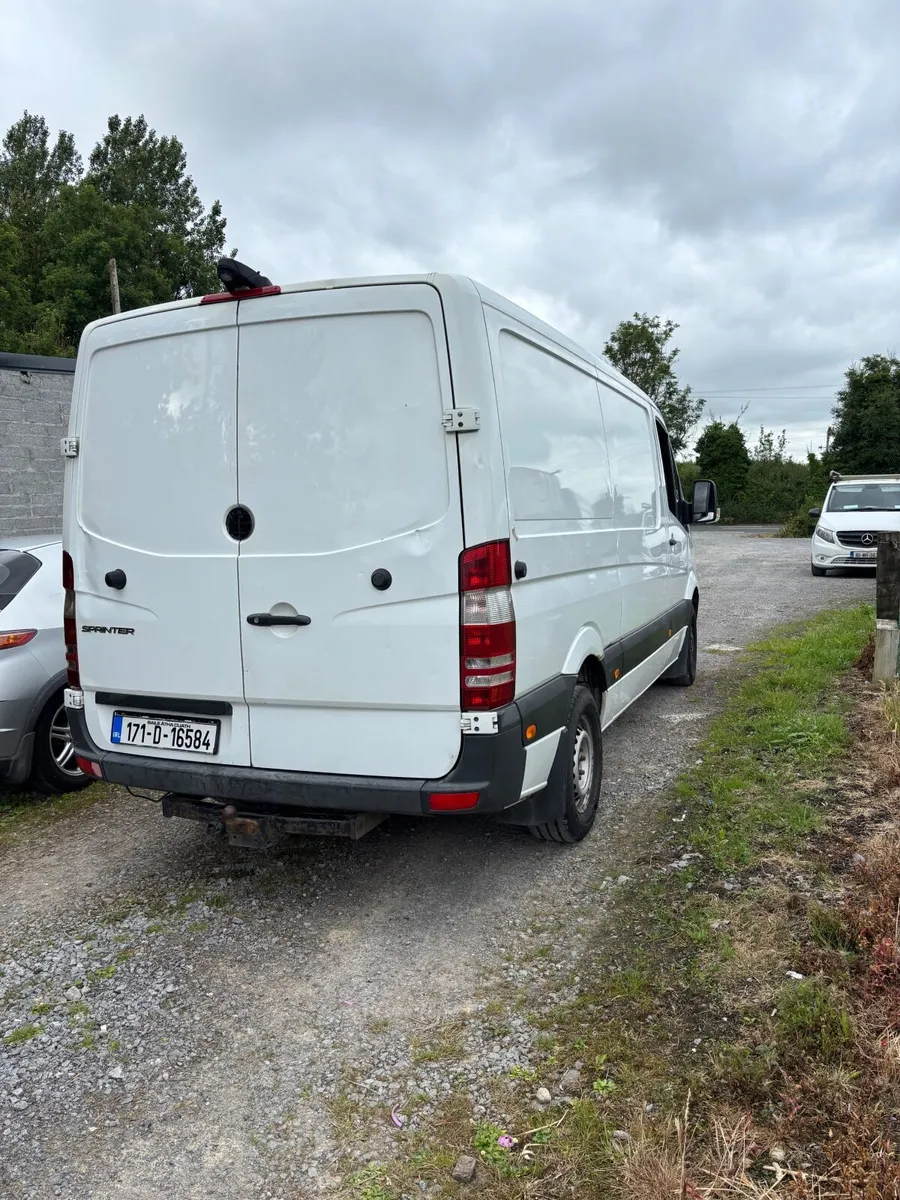 Mercedes-Benz Sprinter 2017 - Image 3