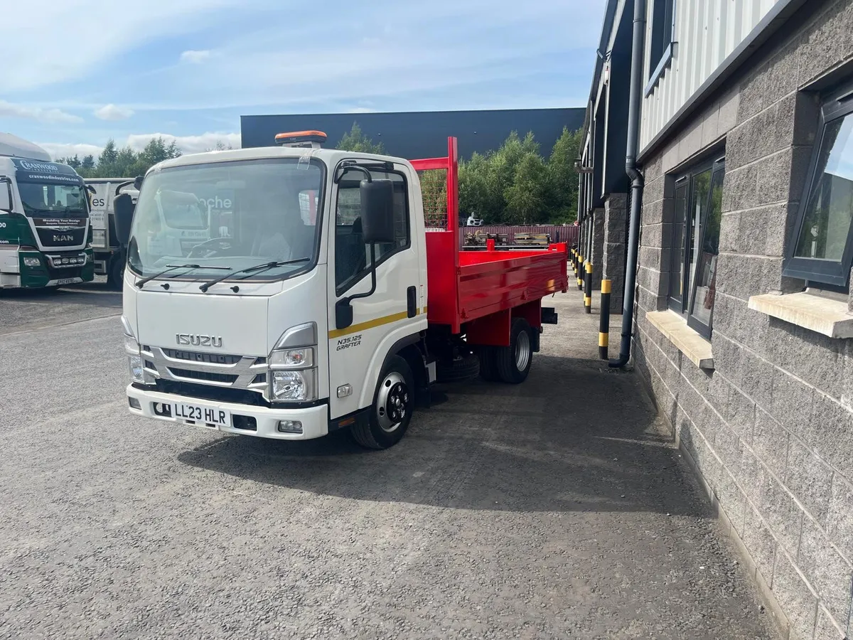 3.5 TON ISUZU TIPPER - Image 4