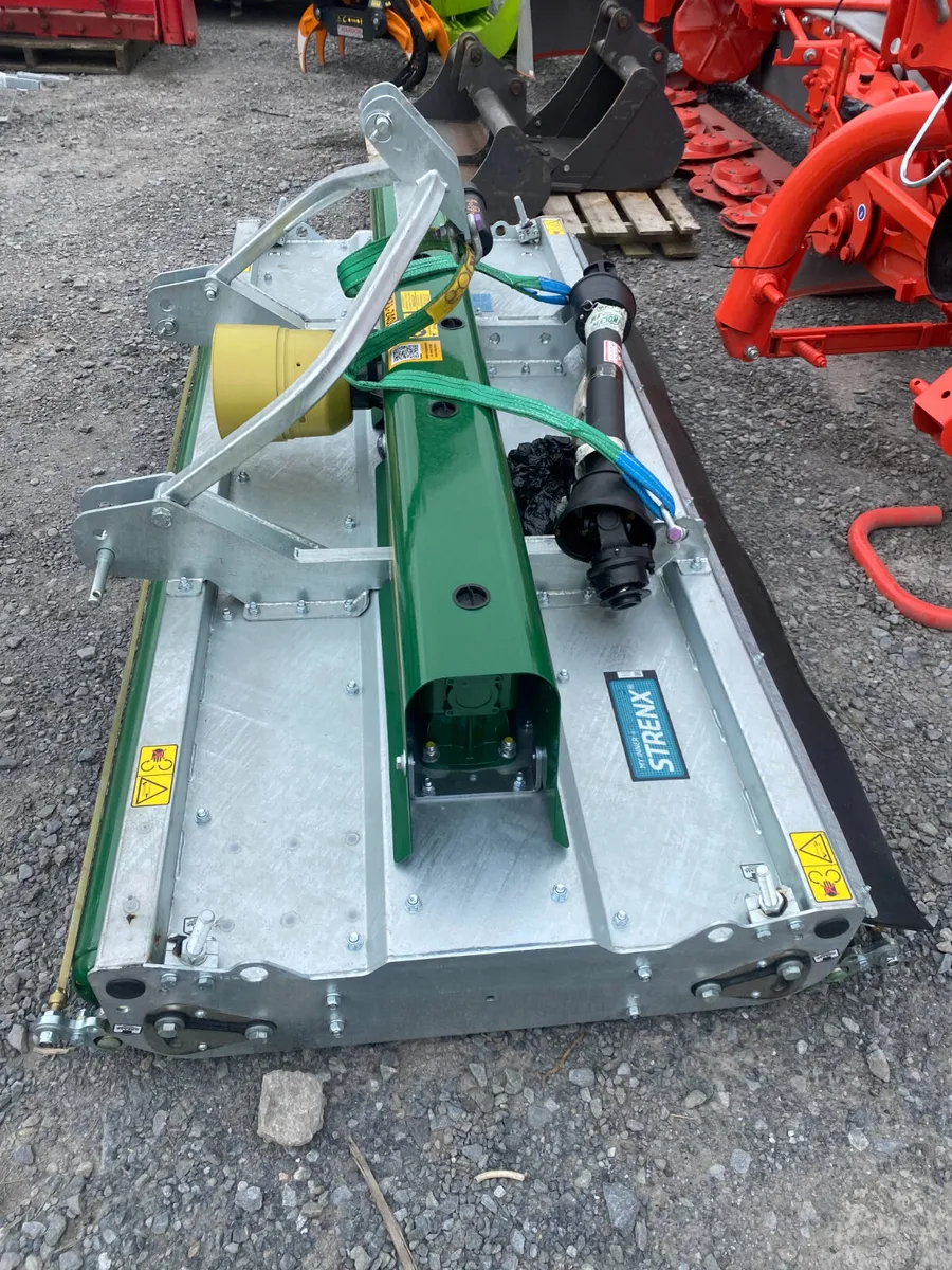 Major 8ft Finishing Mower - Image 2