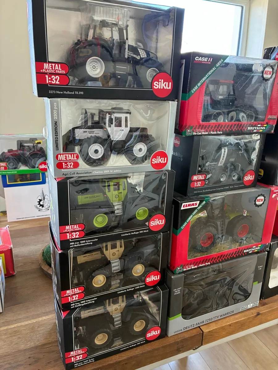 1:32 scale farm models - Image 1