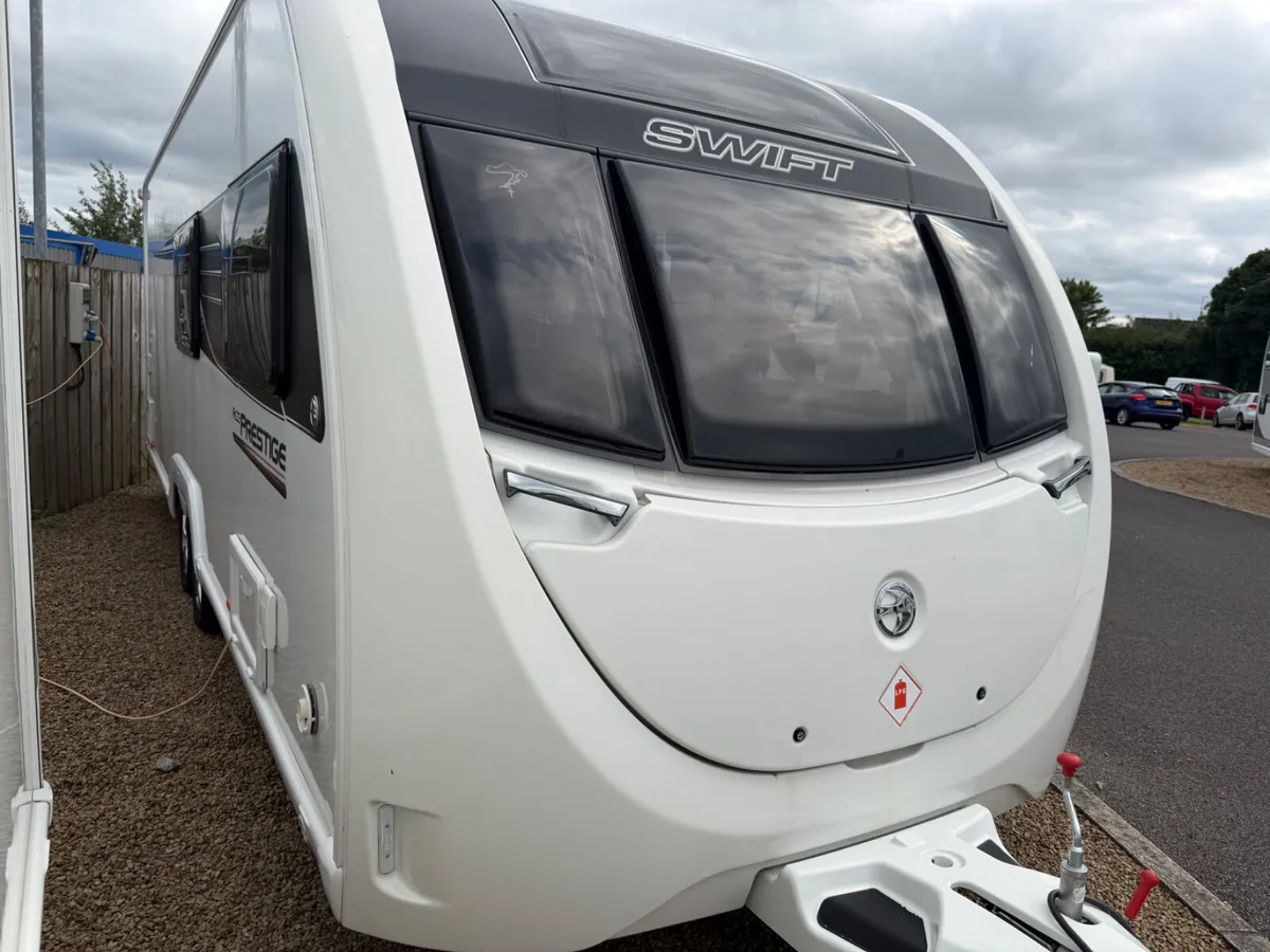 2022 SWIFT ACE PRESTIGE H/SPEC 6/7 BERTH CARAVAN - Image 4