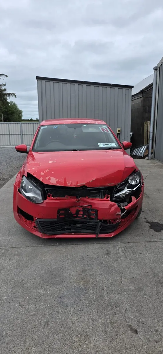 141 VW POLO AUTO - Image 2