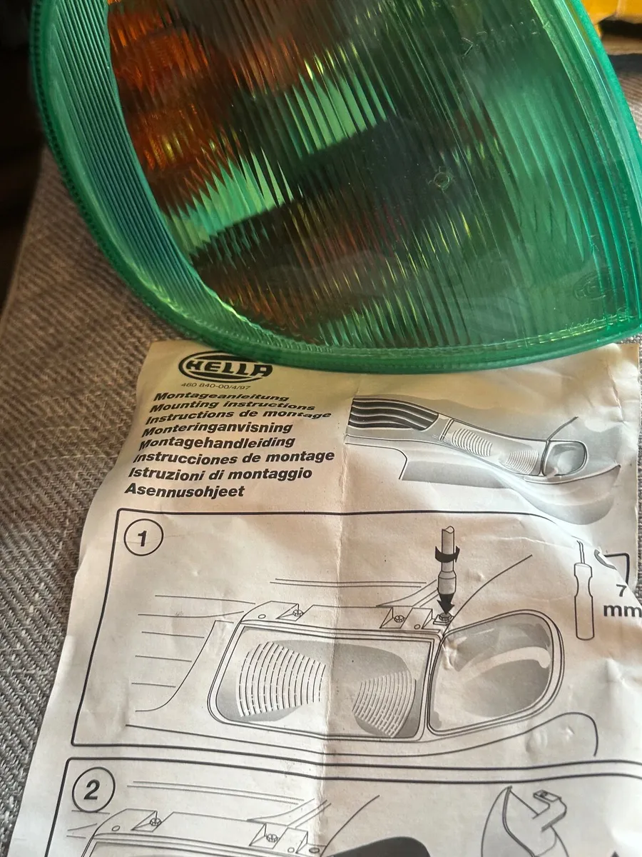 RARE HELLA MAGIC COLOUR FRONT INDICATORS POLO6N - Image 1