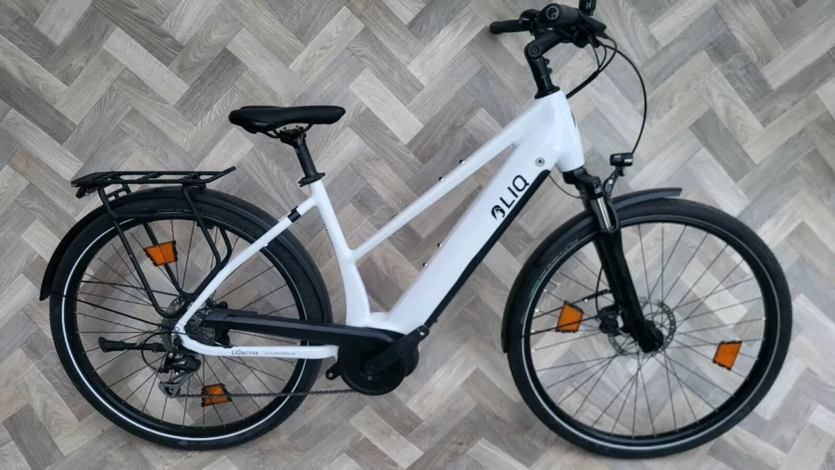 CUBE COMPACT SPORT E-BIKE